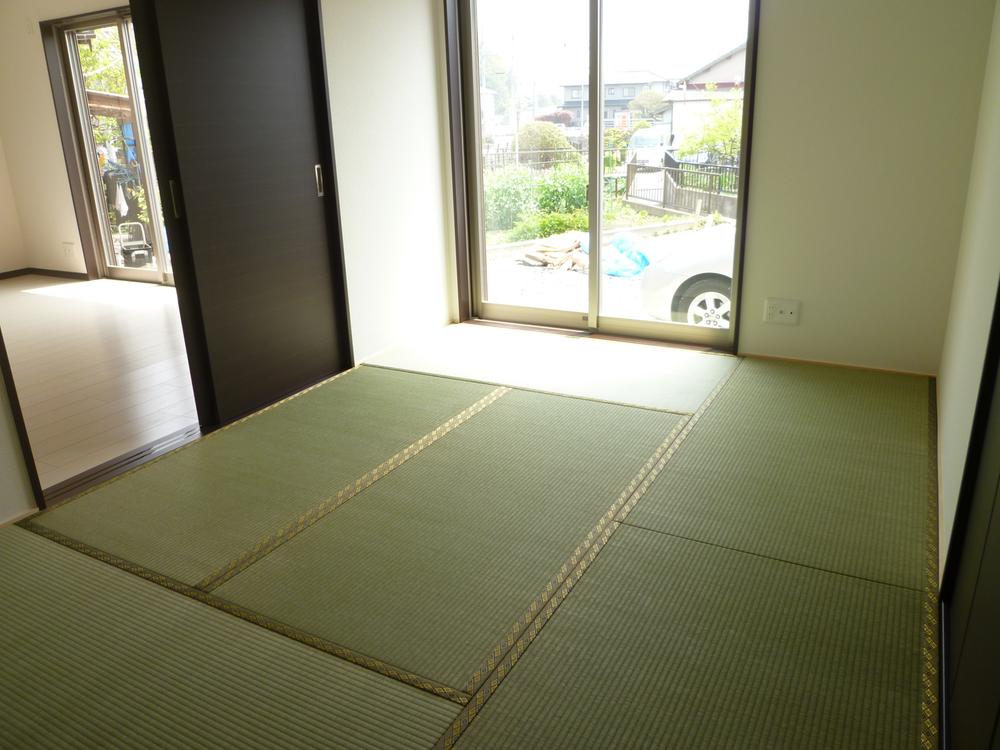 Same specifications photos (Other introspection)