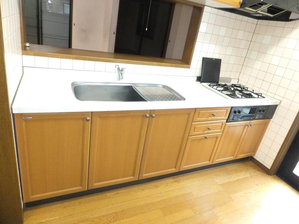 Kitchen. Indoor (June 2013) Shooting