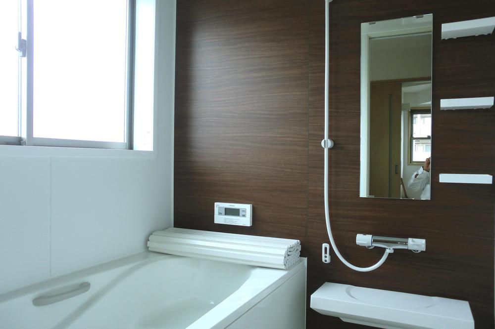 Bathroom. Also stretch legs in 1 pyeong type.