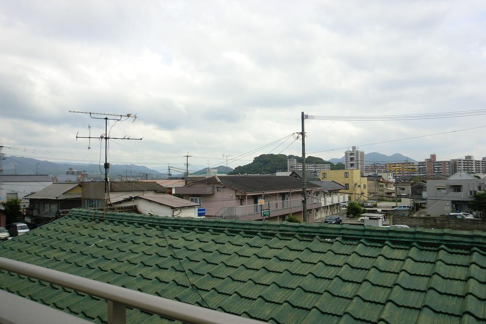 View photos from the dwelling unit. View from the third floor Western-style