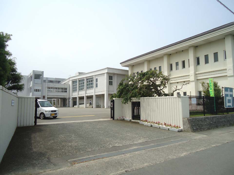 Junior high school. 393m until Koga City Koga junior high school (junior high school)
