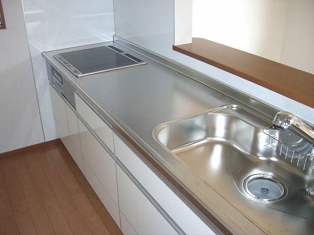 Same specifications photo (kitchen). Same specifications