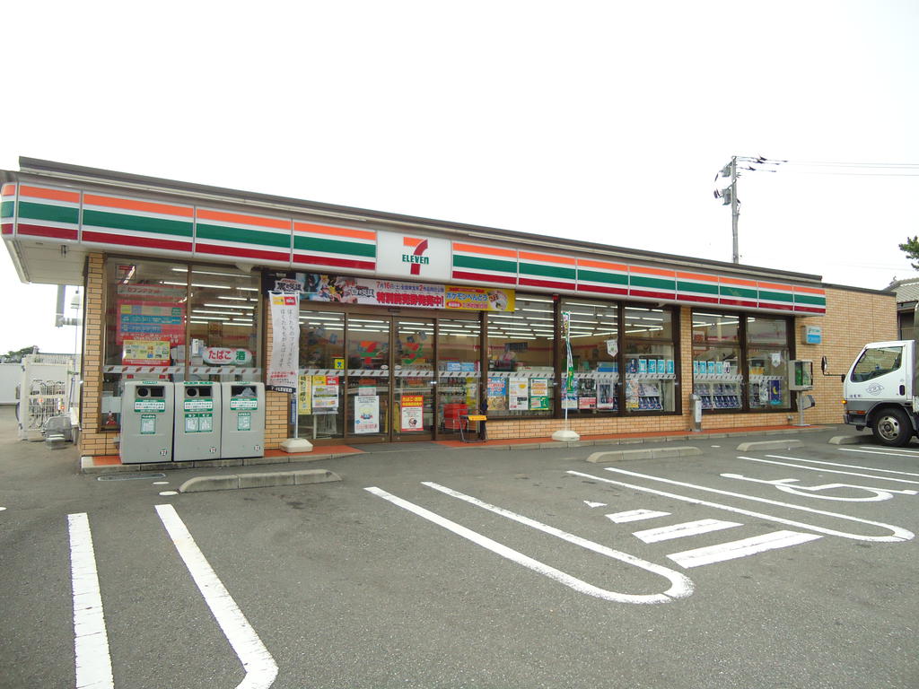 Convenience store. Seven-Eleven Koga flow store up (convenience store) 739m