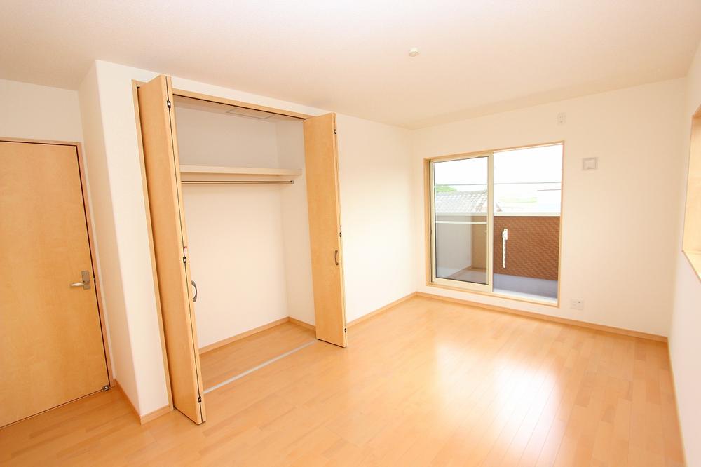 Receipt. Housed in a walking closet pat