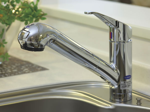 Kitchen.  [Water purification function hand shower faucet] Firmly washable hand shower faucet to every nook and corner of the sink, It is with water purification function.  ※ A separate agreement to the cartridge exchange ・ Fee is required.