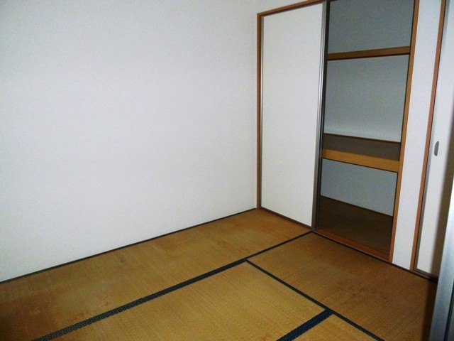 Other room space. Japanese-style leisurely