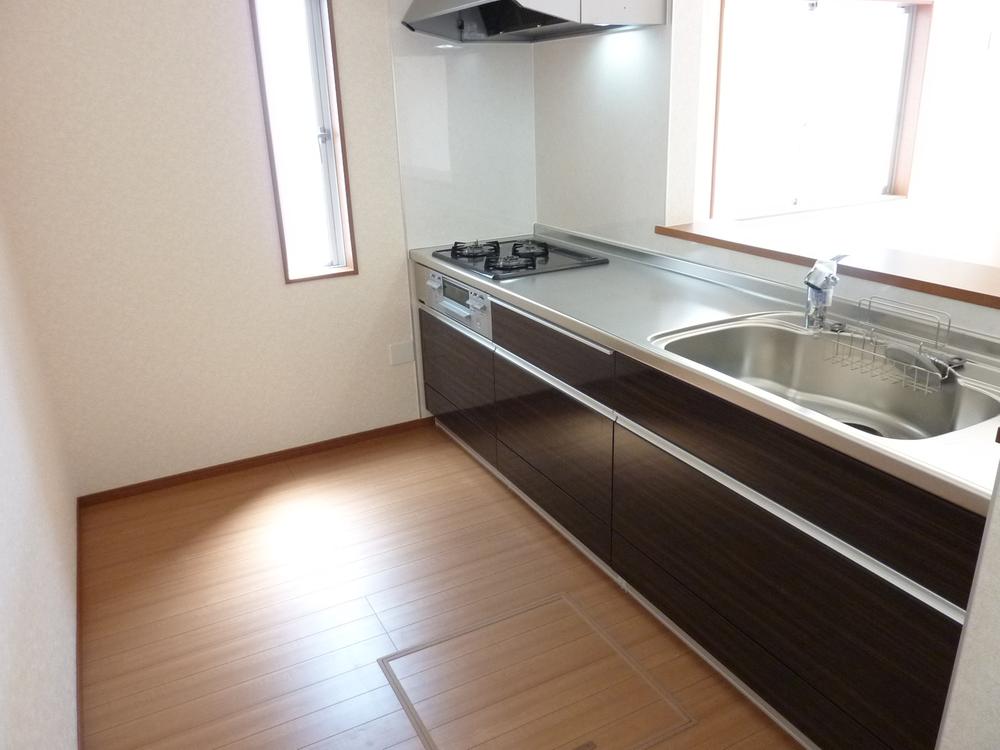 Same specifications photo (kitchen). It is a specification photo of the same construction company. Since there may be different from the actual finish, Please note.