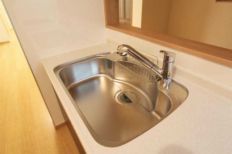 Same specifications photo (kitchen)