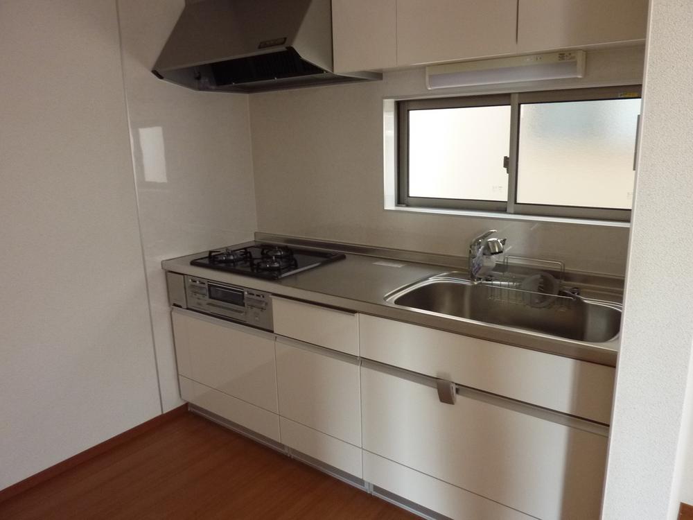 Same specifications photo (kitchen). It is a specification photo of the same construction company. Since there may be different from the actual finish, Please note.