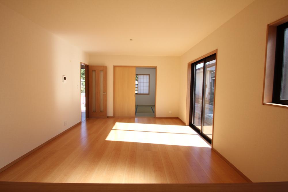 Floor plan. 21,980,000 yen, 4LDK, Land area 239.58 sq m , It is a building area of 105.99 sq m 4LDK