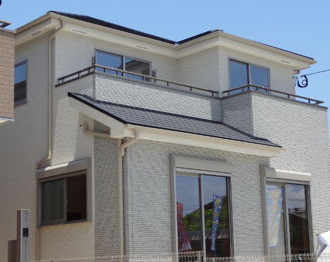 Local appearance photo. ☆ Image is a photograph at the time of completion ☆