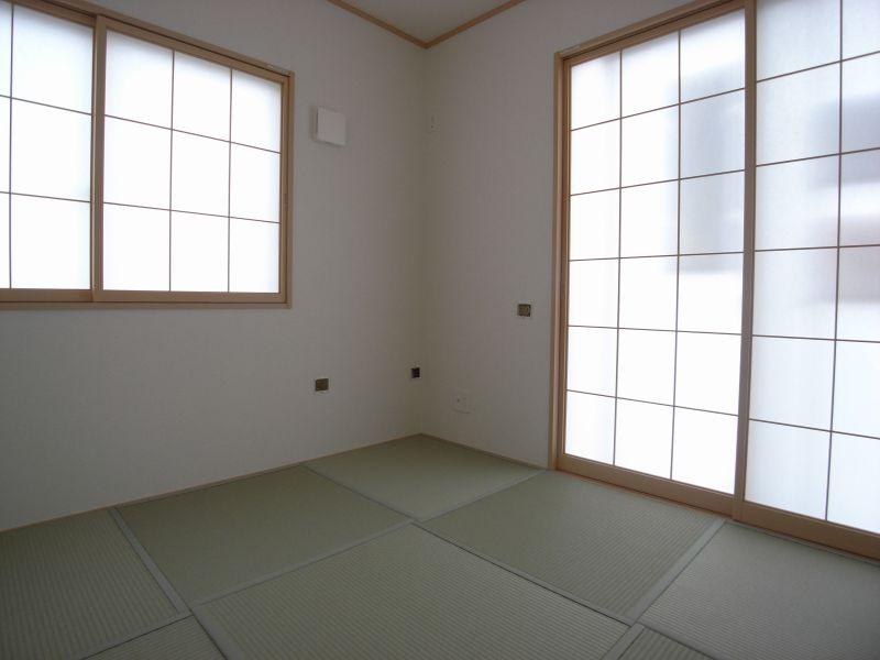 Other introspection. Since the photo will be the same type type, Please see as your reference.