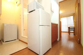 Kitchen. refrigerator ・ With microwave
