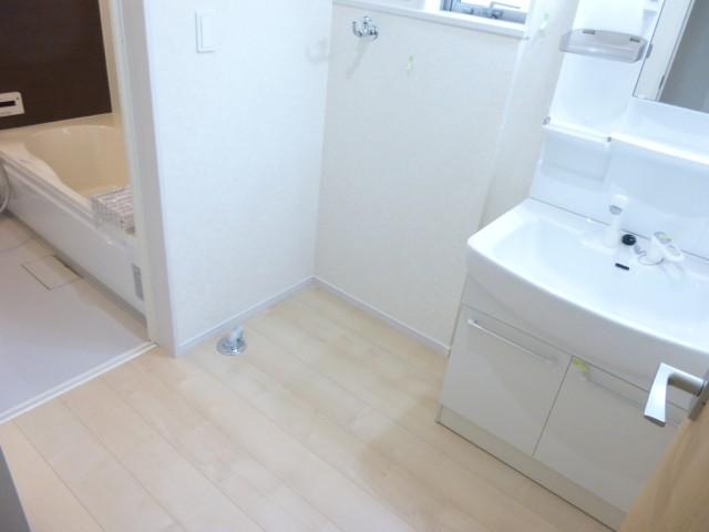 Wash basin, toilet. Same construction company similar type photo