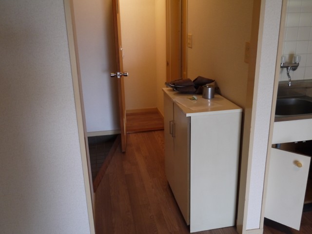 Other room space. Entrance part