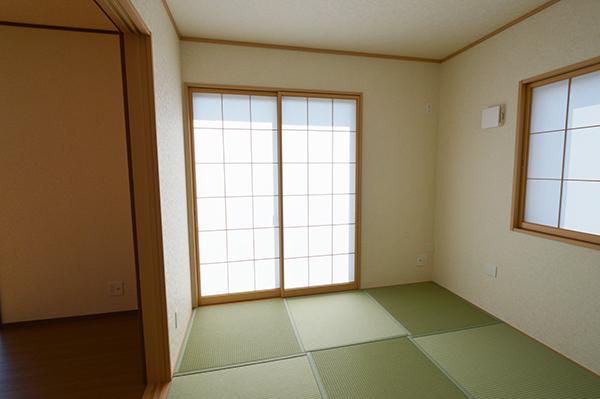 Other introspection. Japanese-style room You can guide directly from the front door.