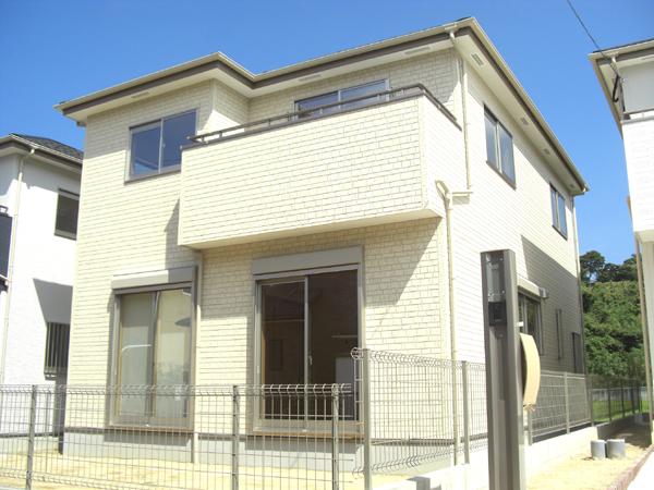 Same specifications photos (appearance). (Building 2) same specification