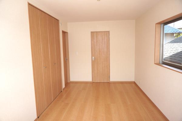 Same specifications photos (Other introspection). (Building 2) same specification