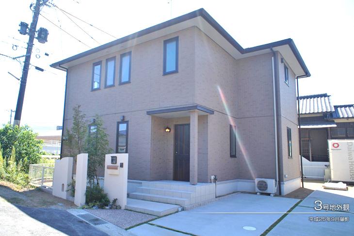 Local appearance photo.  [No. 3 place] [No. 3 place Appearance 2013 September shooting