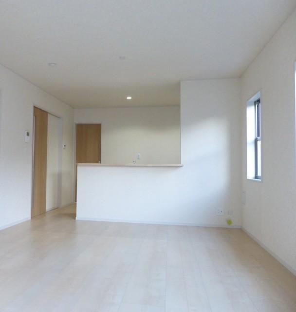 Living. Same construction company a similar type