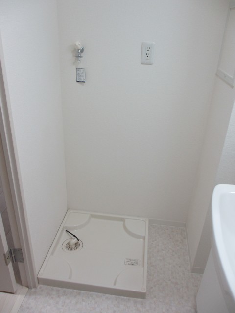 Other room space. bathroom