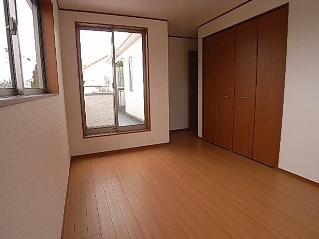 Same specifications photos (Other introspection)