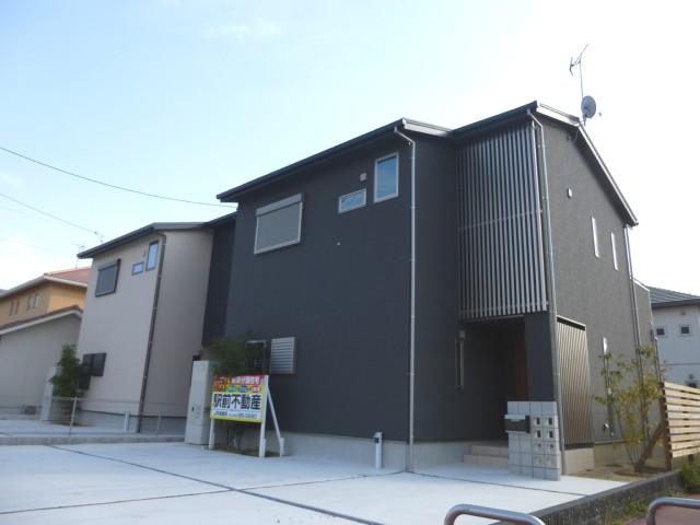 Local appearance photo. Same construction company similar type photo