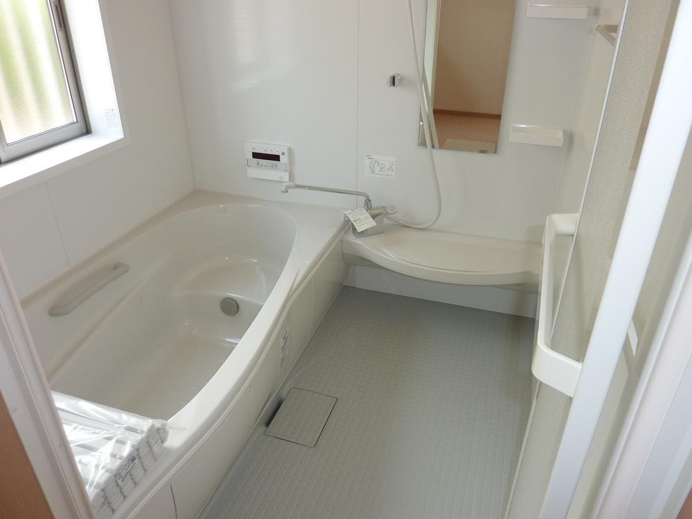 Same specifications photo (bathroom). It is a specification photo of the same construction company. Since there may be different from the actual finish, Please note.