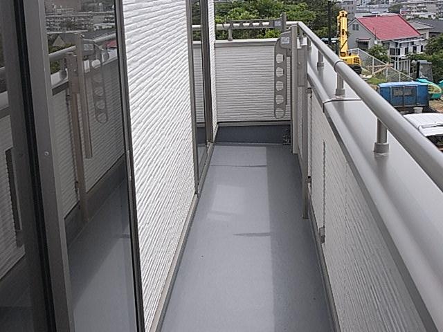 Balcony. Same specifications Photos