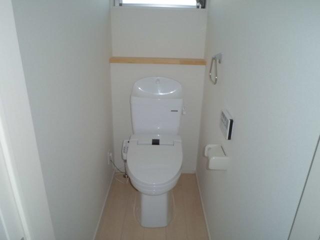 Toilet. Similar image (toilet)