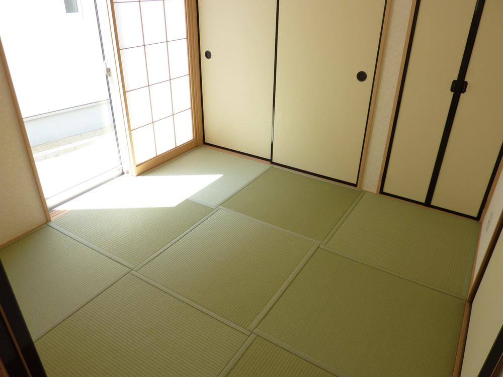 Same specifications photos (Other introspection). It is a specification photo of the same construction company. Since there may be different from the actual finish, Please note.