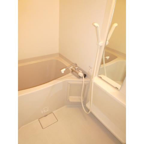 Bath. Spacious relaxing bathroom ☆