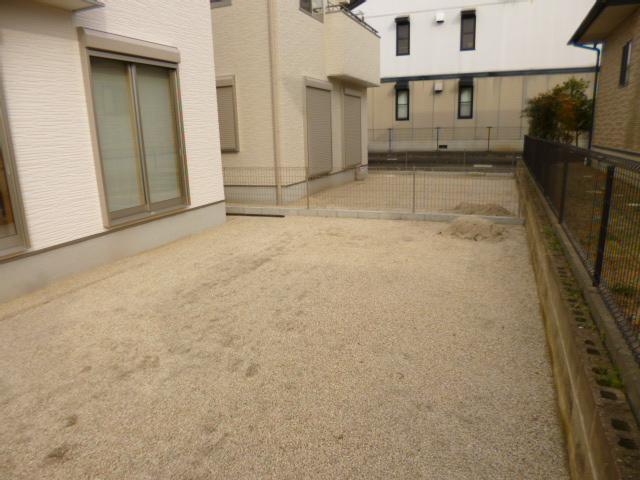 Garden. Local (12 May 2013) Shooting