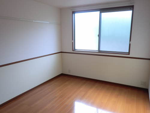 Other room space. C102
