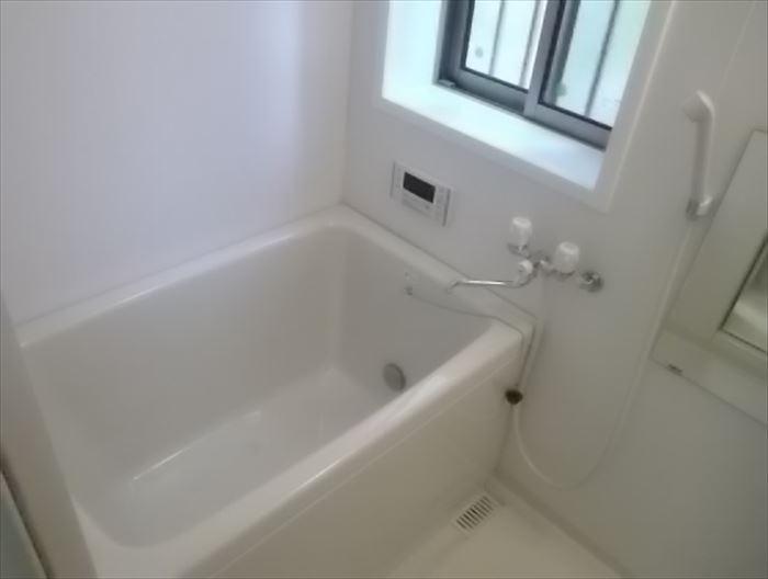 Bathroom. Bathing the 1F fatigue is healed