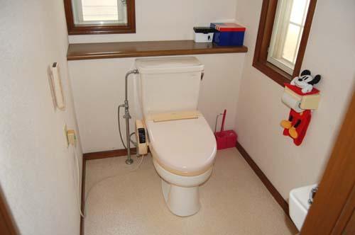 Toilet. Indoor (February 2012) Shooting