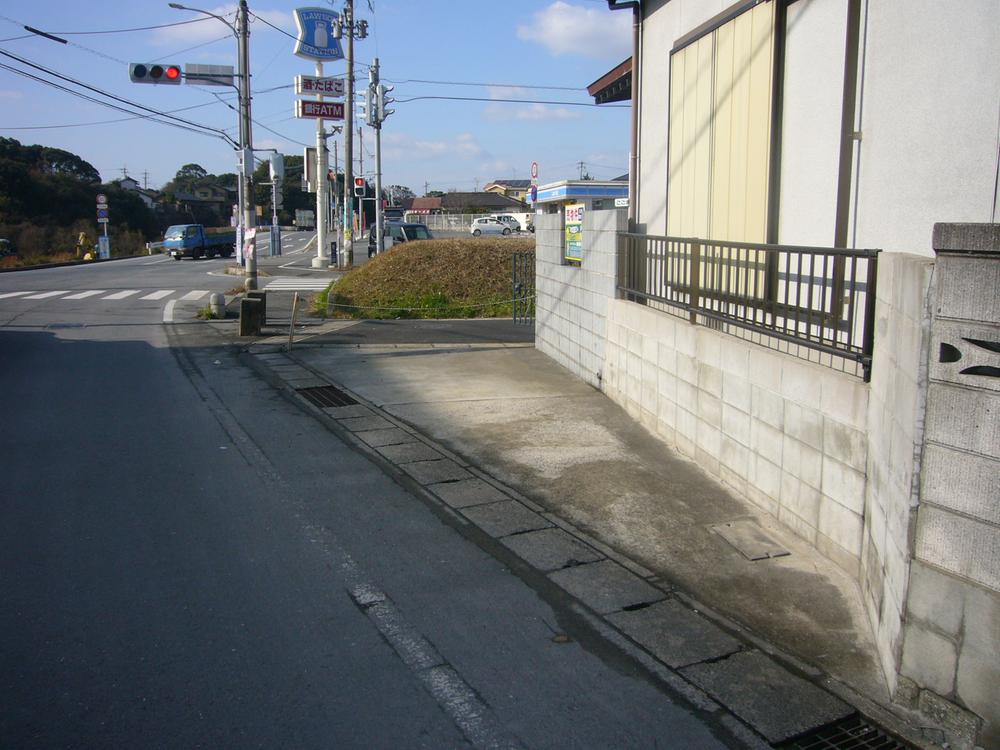Local appearance photo