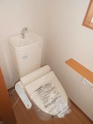 Toilet
