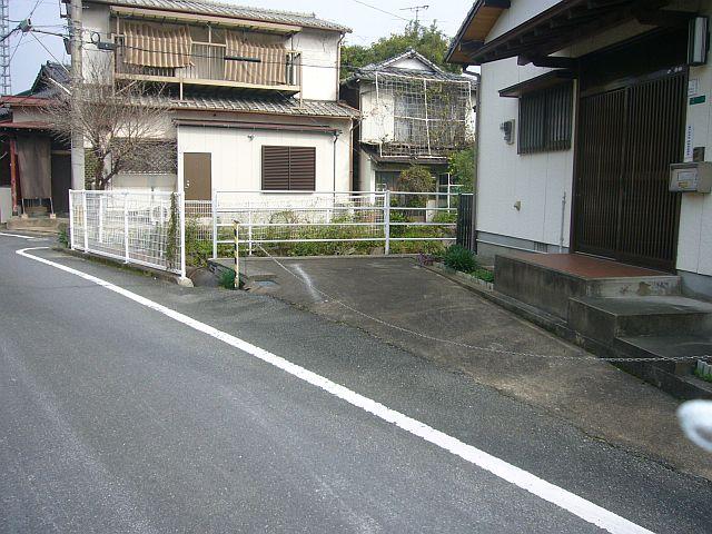 Local appearance photo. Parking one, Expansion Allowed!