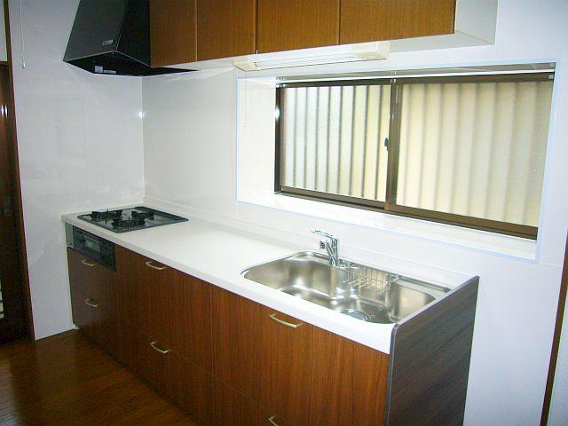 Kitchen. System kitchen! 