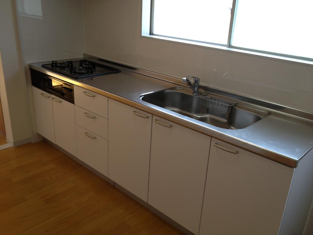 Kitchen. Indoor (September 2013) Shooting