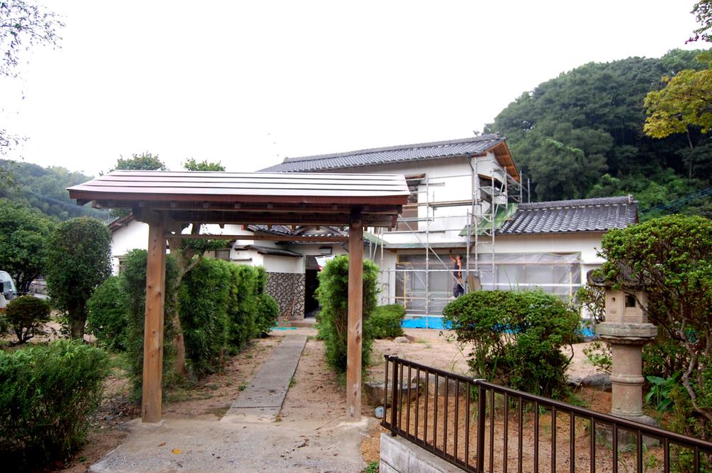 Local appearance photo