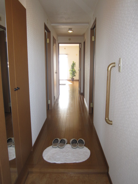 Entrance. Ogori Tokuyu fare mediation free of charge ※ Photo at the time of installation No. 505 model room