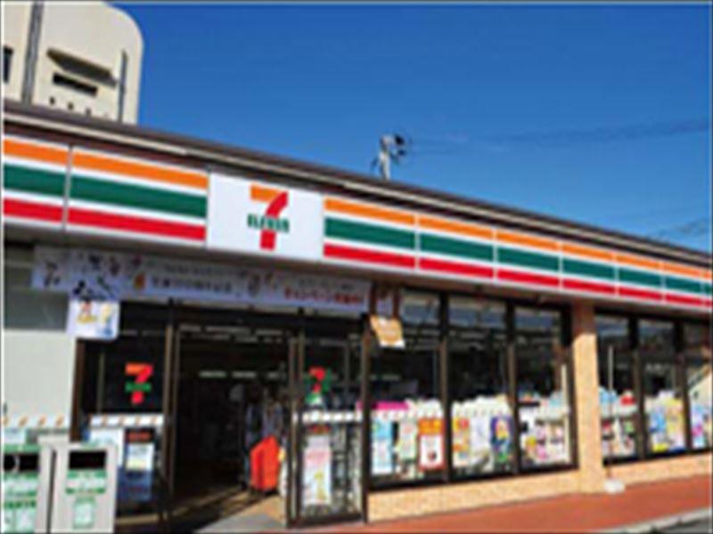 Convenience store. 575m to Seven-Eleven Mizumaki Korosuekita 4-chome