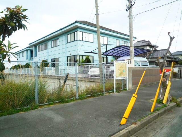 Local appearance photo. Site area 120 square meters more than! 