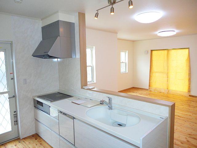 Kitchen. All-electric!