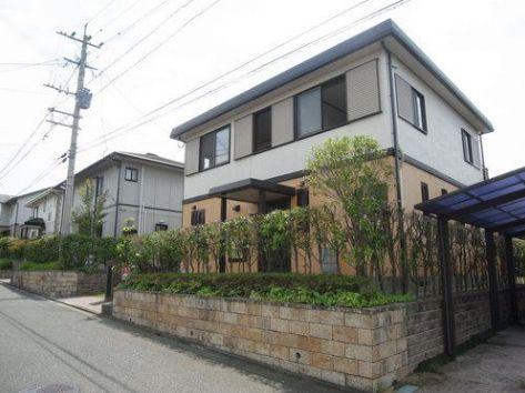 Local appearance photo. Interior and exterior renovation already detached!