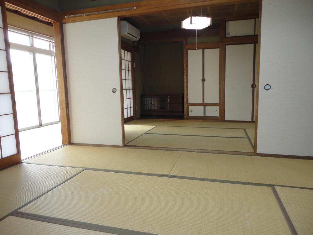 Other introspection. Two between the continuance of the Japanese-style room on how to use various