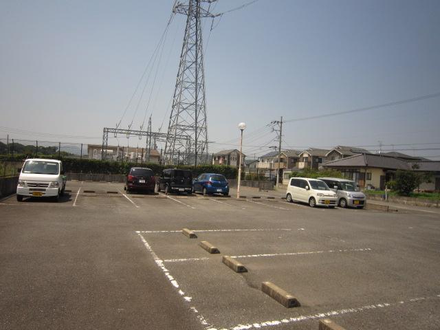 Parking lot