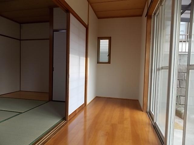 Non-living room. Hiroen